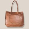 Cartera Tote Lirio cuero marrón con costura artesanal Rose Blanche Patagonia