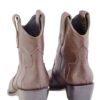 Bota Aster western cuero Breach chocolate, vista trasera con taco de madera – Rose Blanche Patagonia