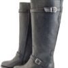 Bota Odette artesanal cuero Breach negro, vista tres cuartos con logo Rose Blanche estampado – Patagonia