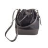 marinera-nicole-pelo-vaca-negro-cuero-negro-frontal-rose-blanche.jpg Marinera Nicole bucket bag pelo vaca negro total black, vista frontal – Rose Blanche Origen Patagonia