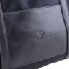 Detalle bolsillo exterior y logo Rose Blanche estampado en cuero negro, Cartera Celine pelo vaca negro artesanal Patagonia