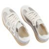 Zapatilla Emma Rose Blanche en gamuza gris y cuero plateado, vista superior